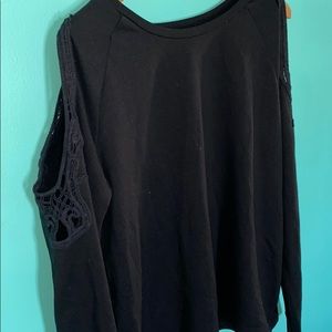 Black Long-sleeve Cold-Shoulder Top